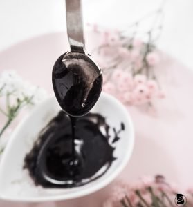 DIY Peel Off Maske fürs Gesicht mit Aktivkohle plus DIY ...